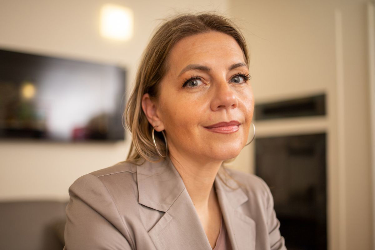 pewna siebie kobieta, fot. Getty Images, Rockaa