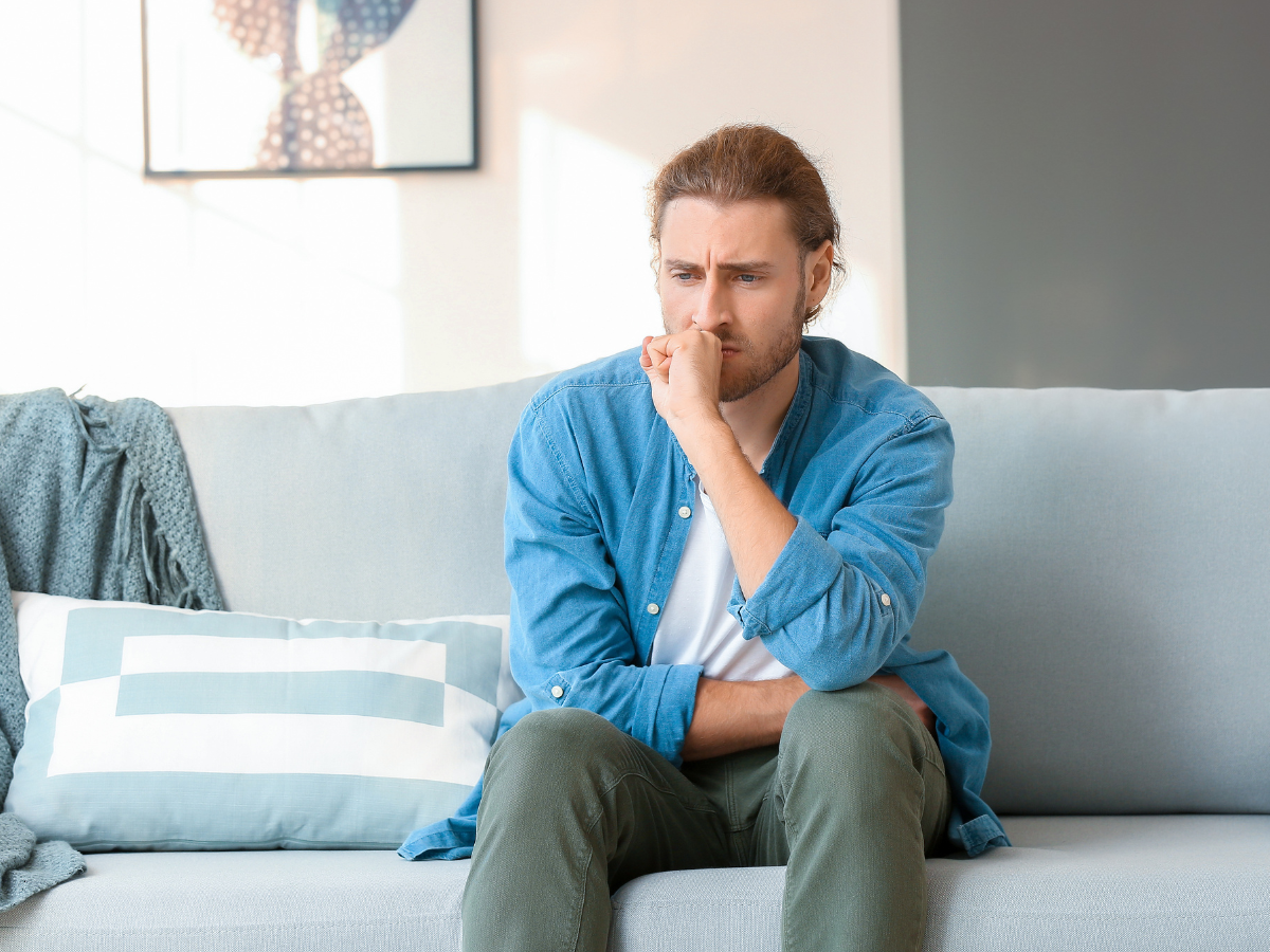 załamany mężczyzna