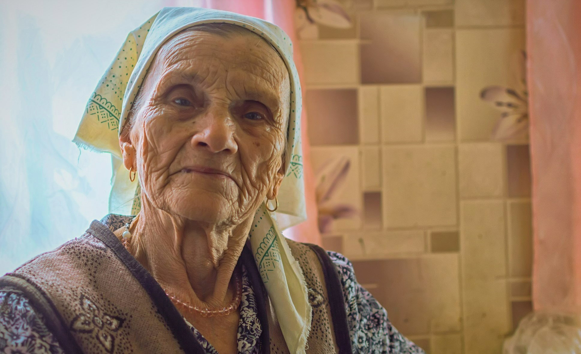 Stara cyganka ostrzega przed 1 drobiazgiem w łazience. Pozbądź się go jak najszybciej