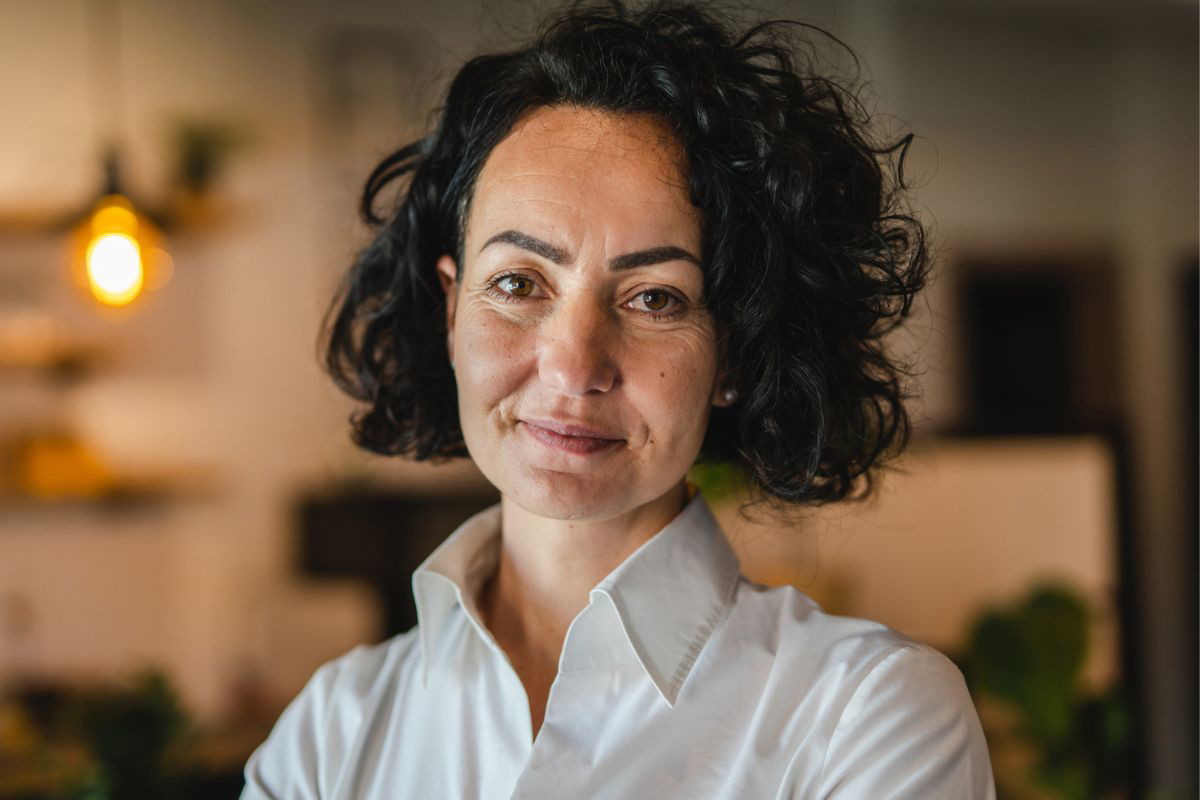 poważna kobieta, fot. Getty Images, Miljan Živković