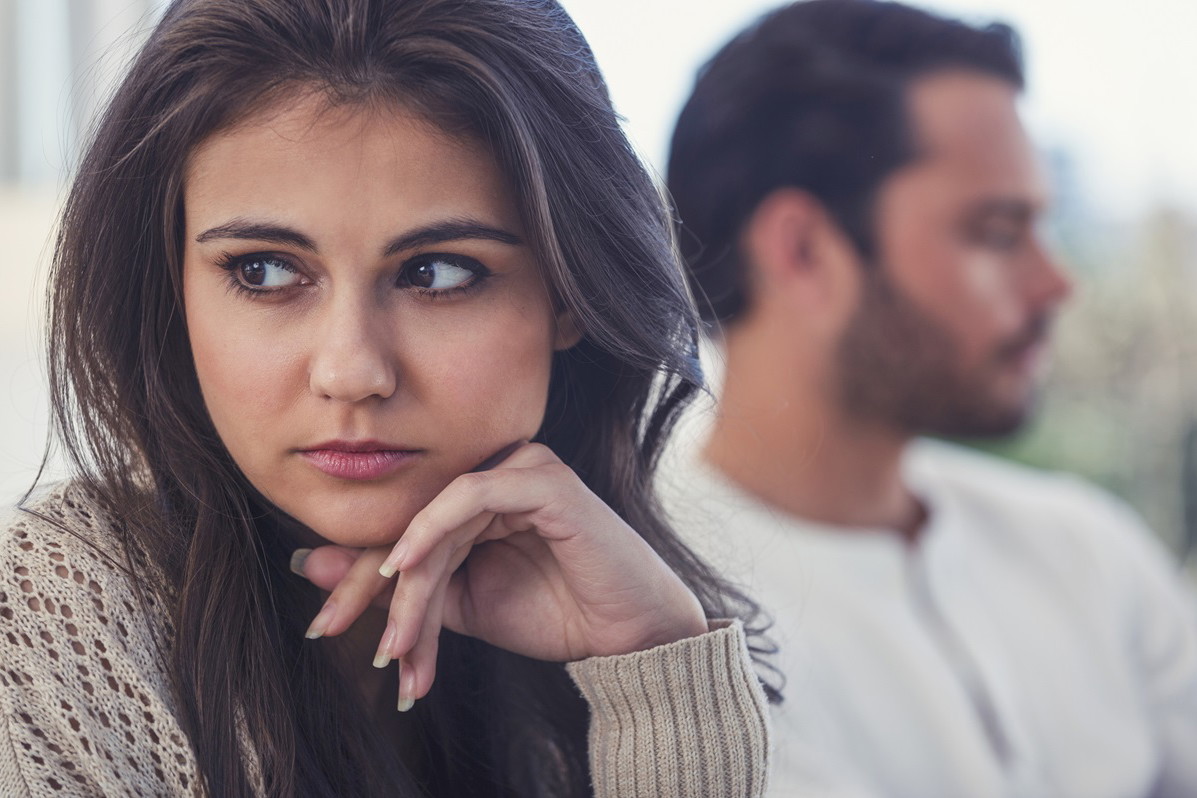 Couple fighting at home.