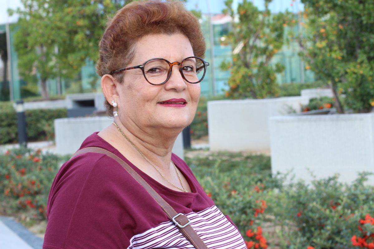 emerytka zamienia petunie w biznes