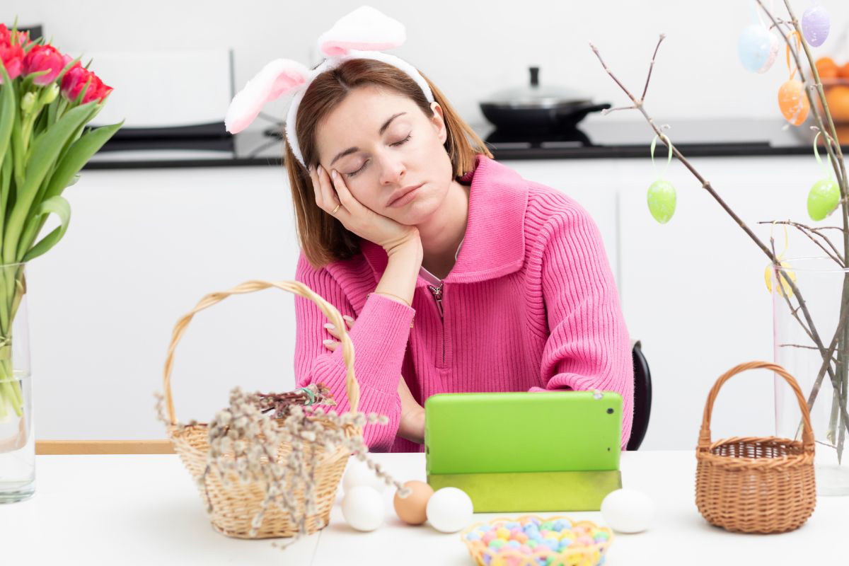 smutna kobieta liczyła na miłość na Wielkanoc