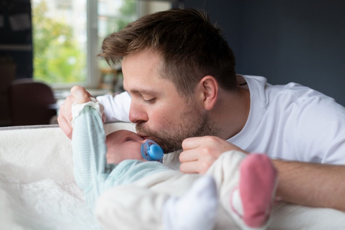 Marzyłem o byciu dobrym ojcem, ale teść wyrywał mi dziecko z rąk 1200 x 800