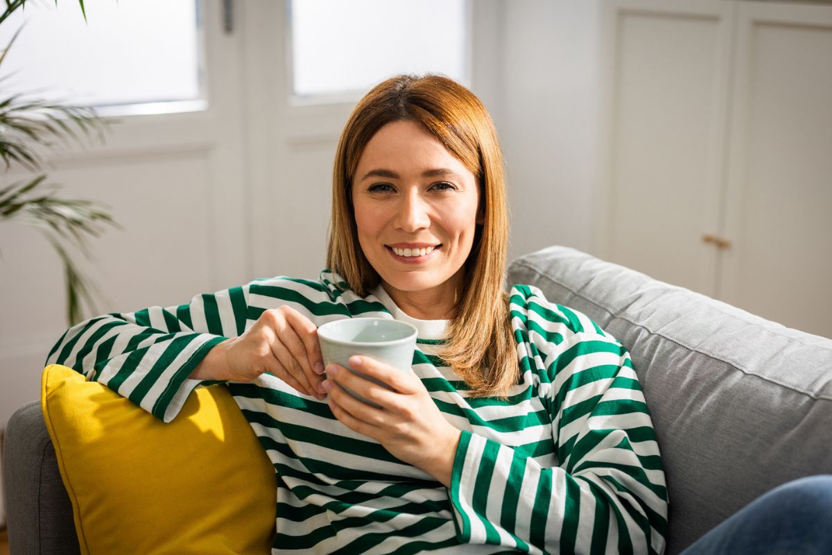 uśmiechnięta kobieta