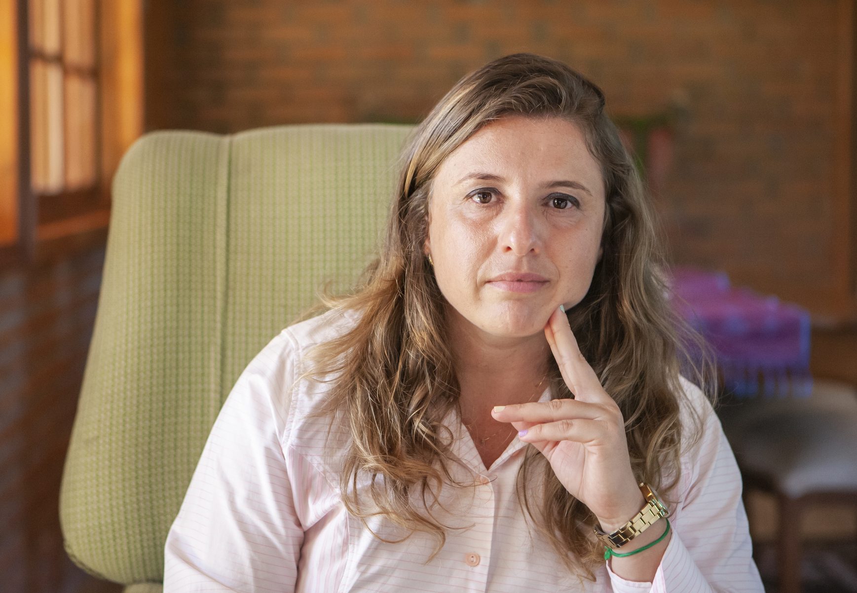 Portrait of psychologist listening to patient