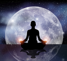 Koniunkcje Księżyca i planet w maju 2025