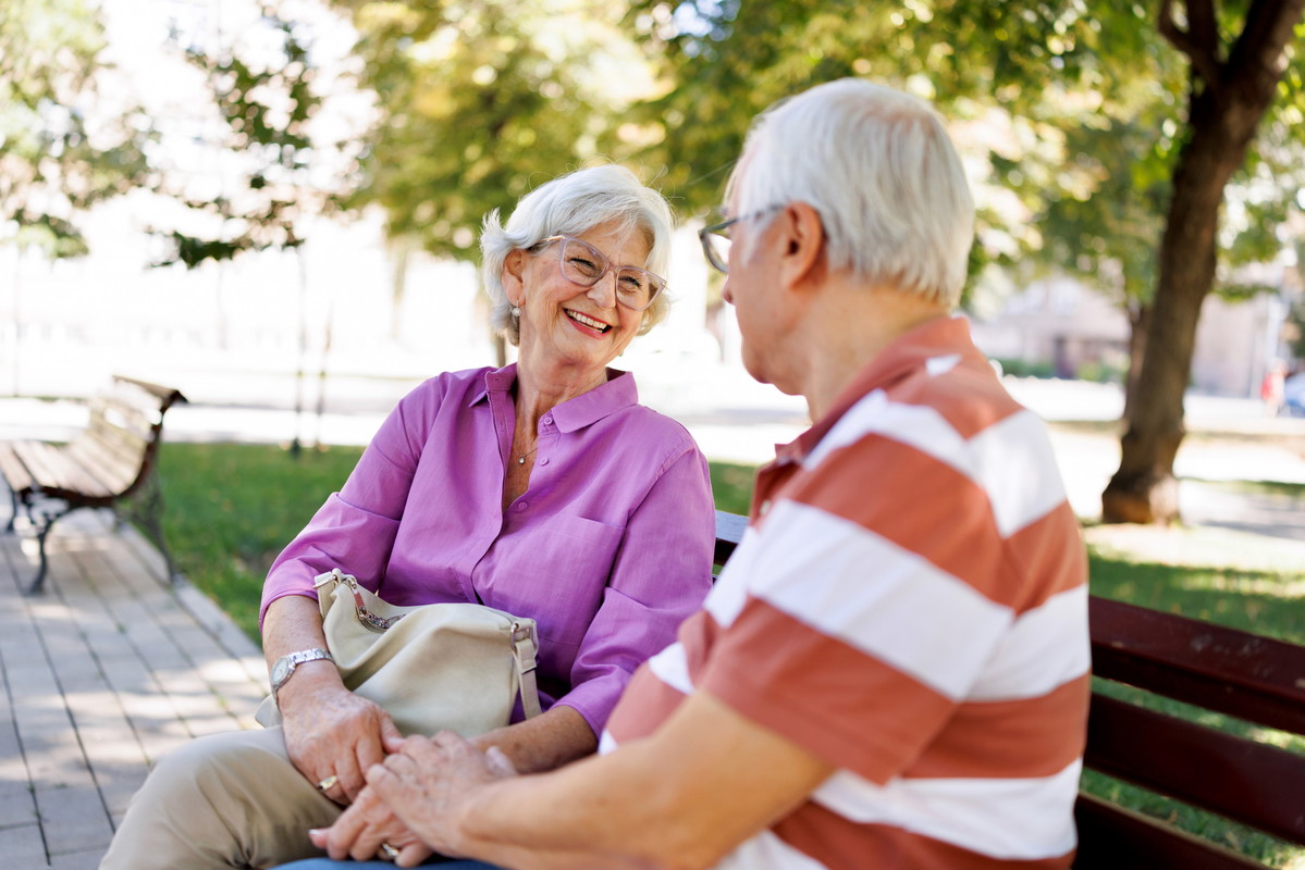 Active seniors enjoying themselves in the park