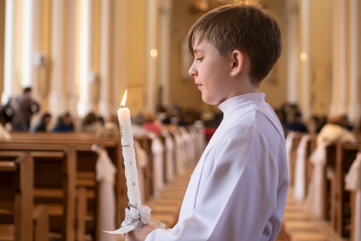 Po 7 latach ojciec wraca na komunię syna