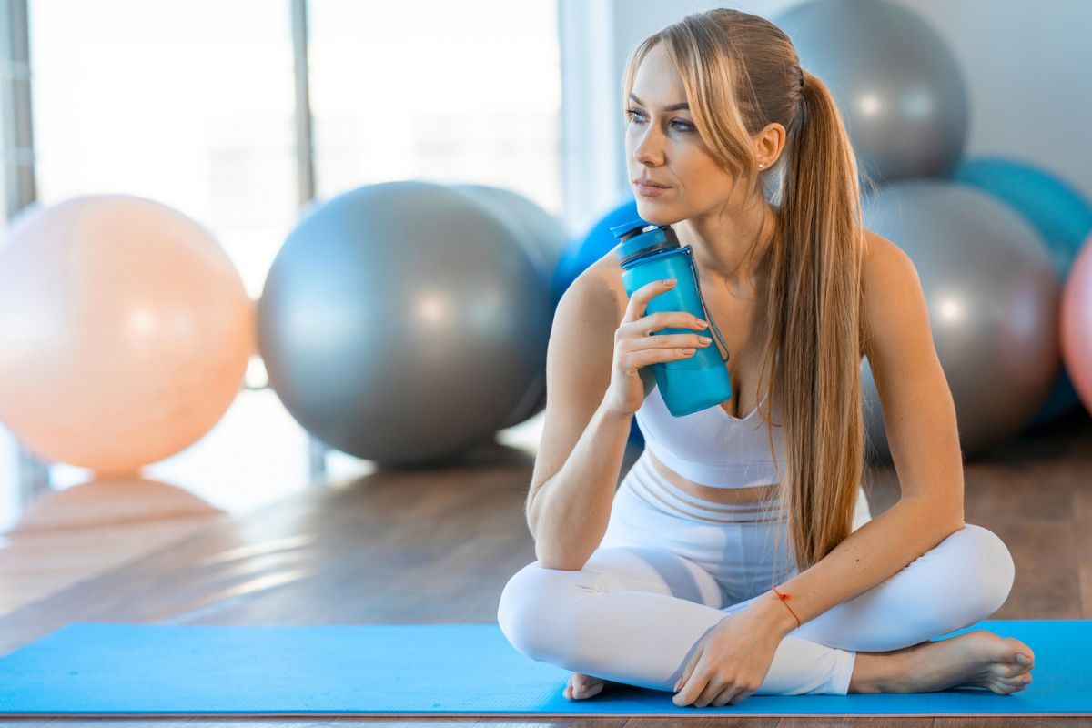 Po niewinnych zajęciach pilates dostawałam tajemnicze koperty 1200 x 800