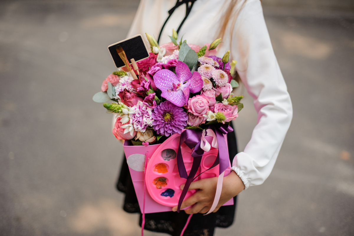 Prezenty dla nauczycieli i uczniów na zakończenie roku szkolnego