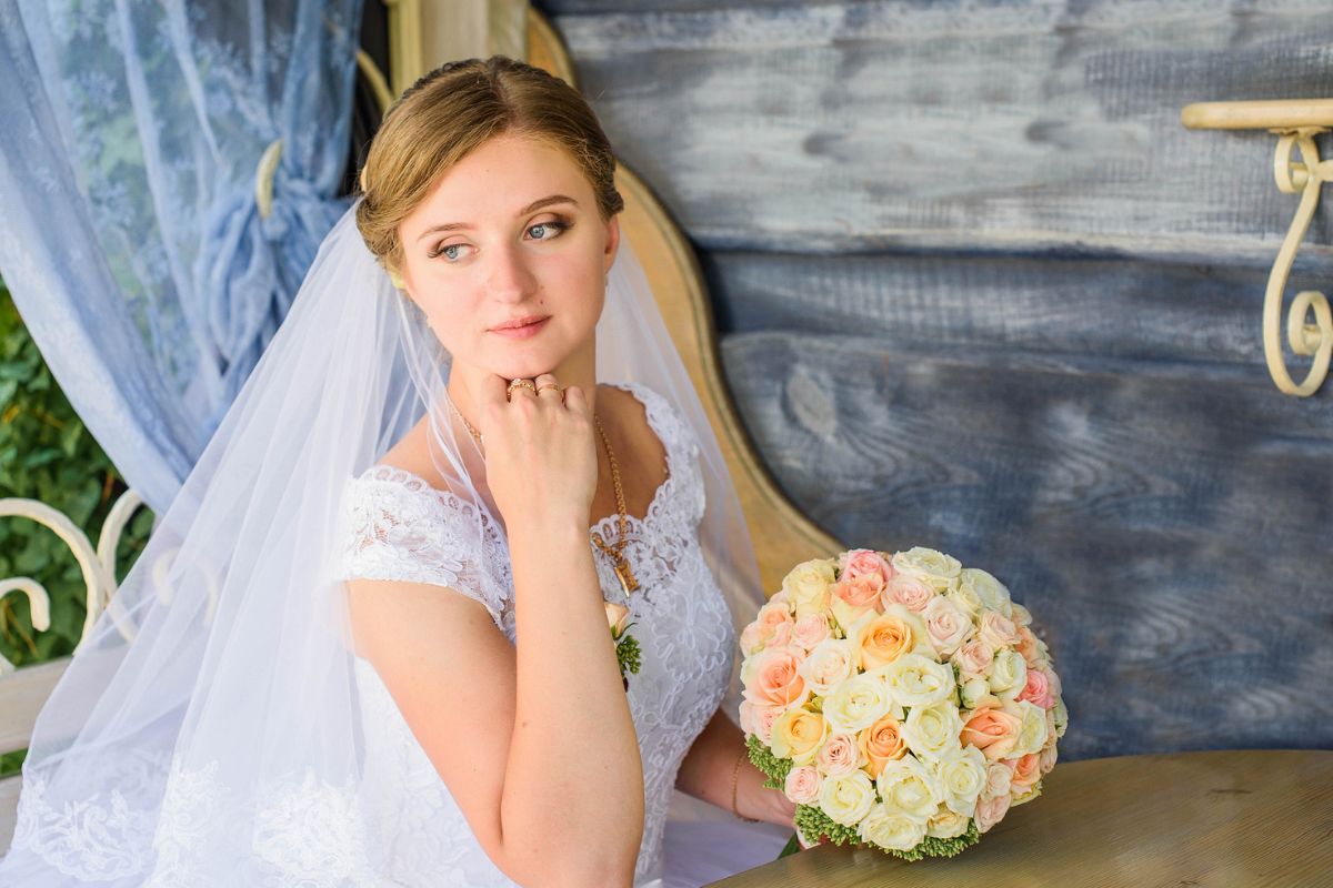 Ja stałam w białej sukni i w welonie, a mój przyszły mąż w dresie 1200 x 800