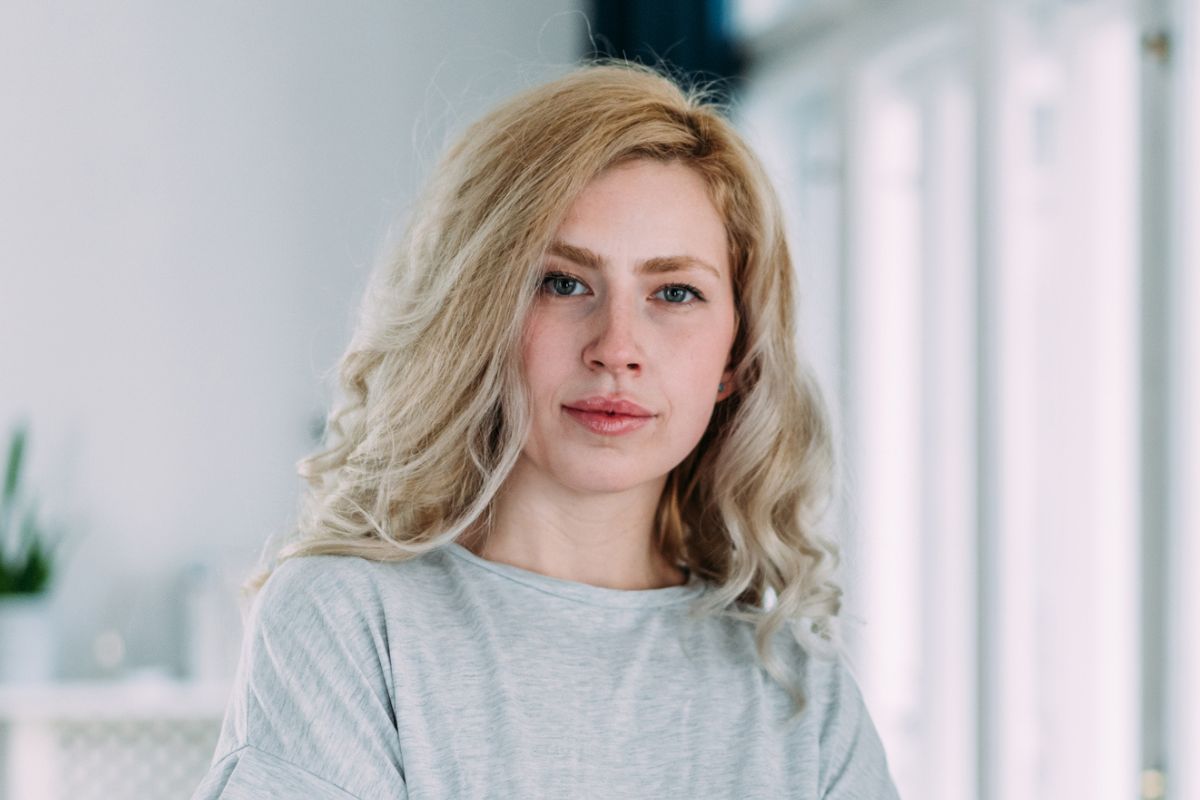 zniesmaczona kobieta