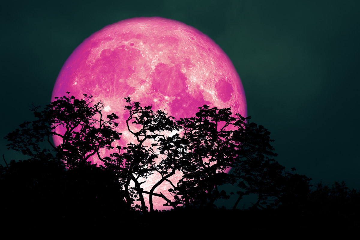 3 znaki zodiaku muszą uważać przed pełnią Księżyca w Strzelcu