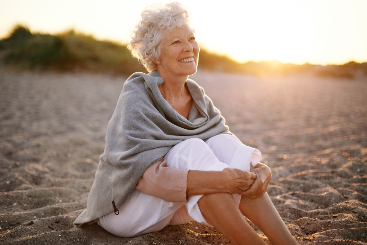 Ledwo zamknęła wieko trumny męża, a wyjechała do Dębek