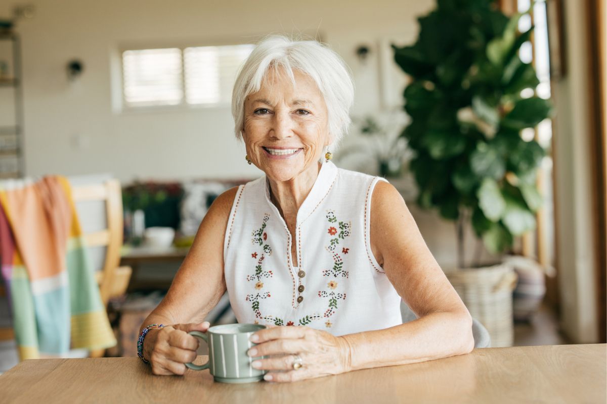 uśmiechnięta kobieta