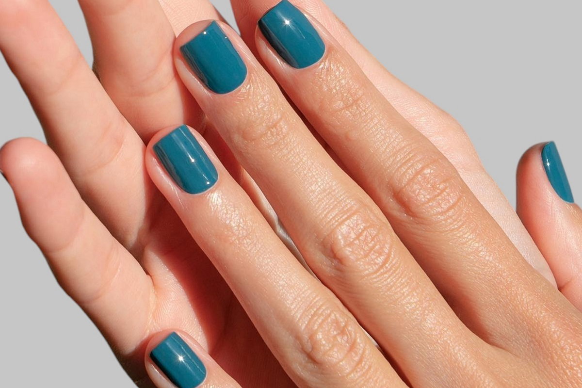 Ten kolor paznokci zachwyci nawet mężczyzn. Nawiązuje do kultowego auta, Getty Images