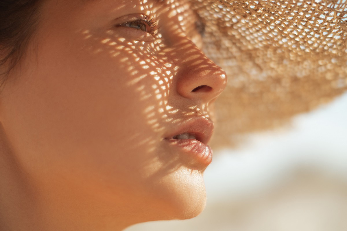 3 proste triki na idealną opaleniznę. Utrzyma się na skórze aż do jesieni / Getty Images, Dmytro Buianskyi