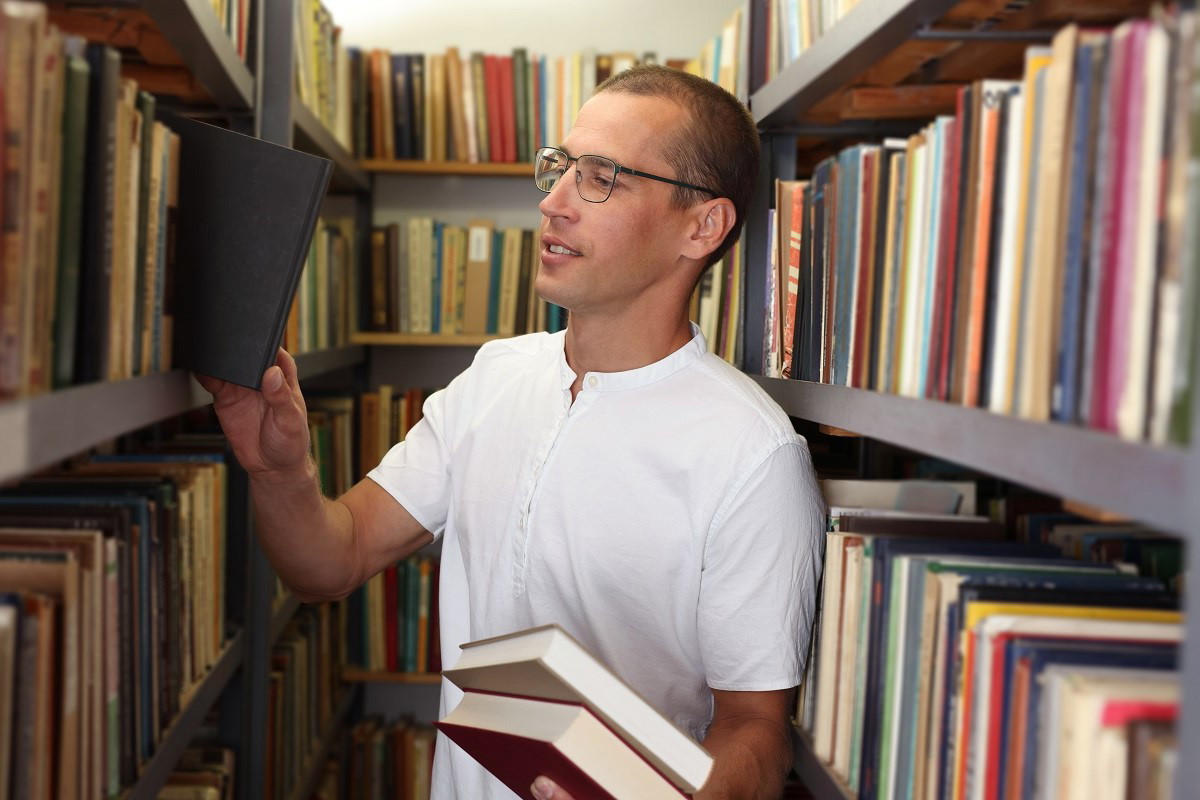 bibliotekarz
