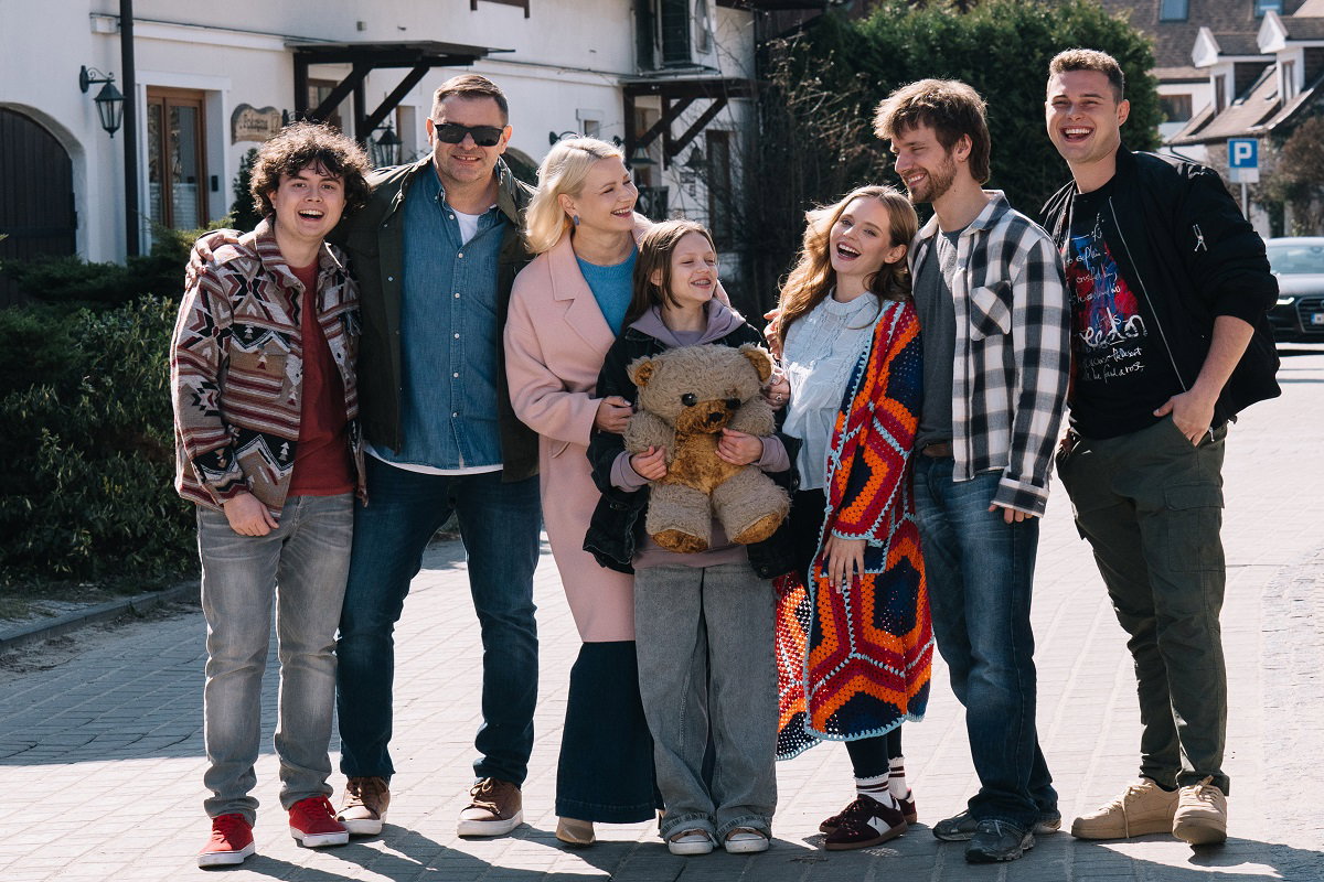 Rodzinka.pl wraca na ekrany. Znamy dokładną datę pierwszego nowego odcinka / Rodzinka.pl, Karolina Grabowska/TVP/East News