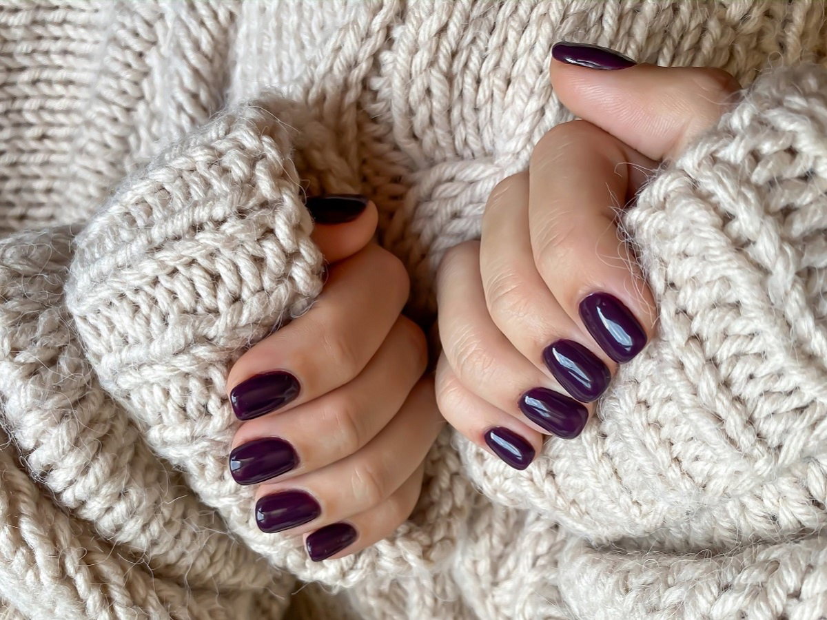 plum nails