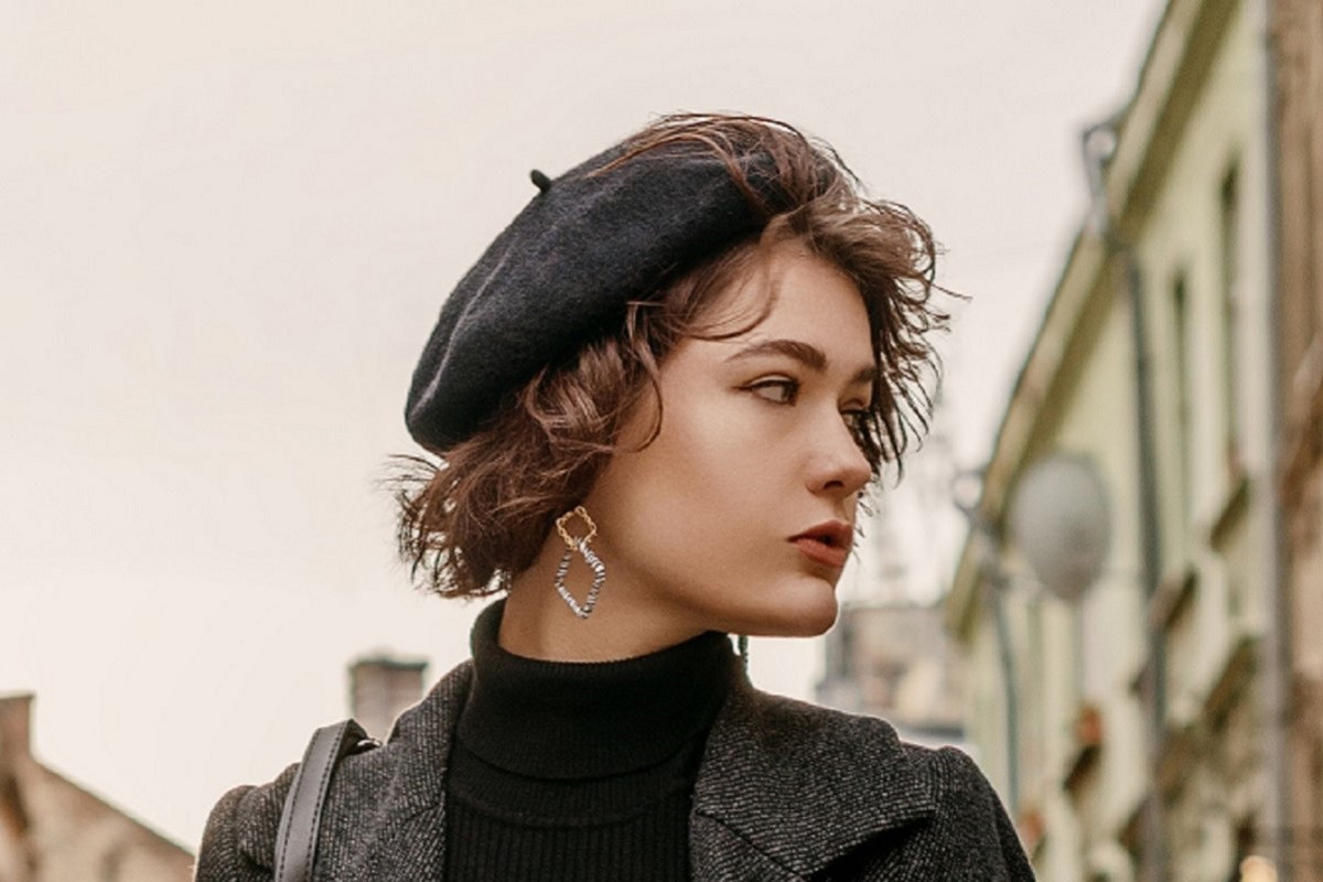 fryzura jawline bob