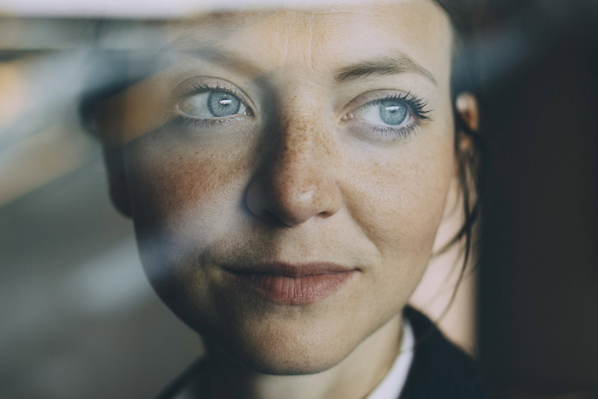 Męczy cię perfekcjonizm i stała potrzeba kontroli? Wypróbuj prostą metodę "Let them" / Getty Images, Maskot