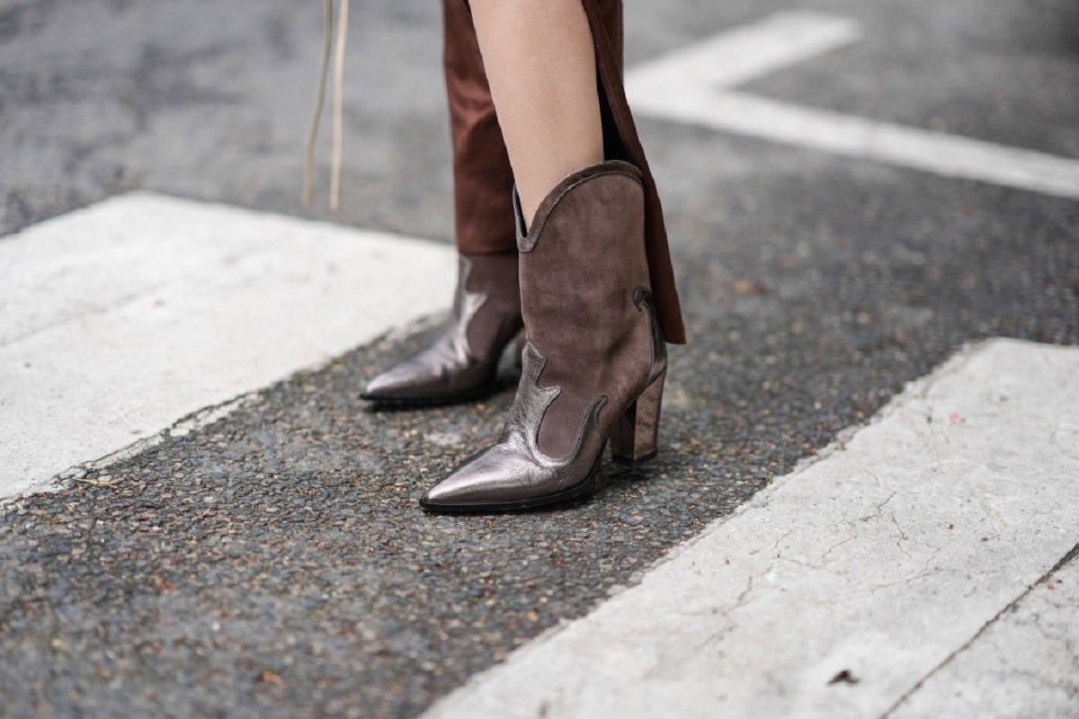 Fashion Photo Session In Paris - April 2024