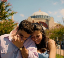 Ten film podbił Netflix w 24 h. Widzowie komentują: "chciałbym pójść na tureckie wesele" / materiały Netflix