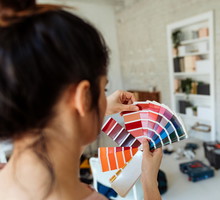Pomaluj tak sypialnię lub salon. Te kolory uspokajają mózg i poprawiają nastrój/Getty Images, AleksandarNakic