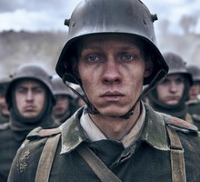 Z książki prosto do streamingu. Netfliksowa adaptacja, która zgarnęła najwięcej Oscarów, Album Online/East News