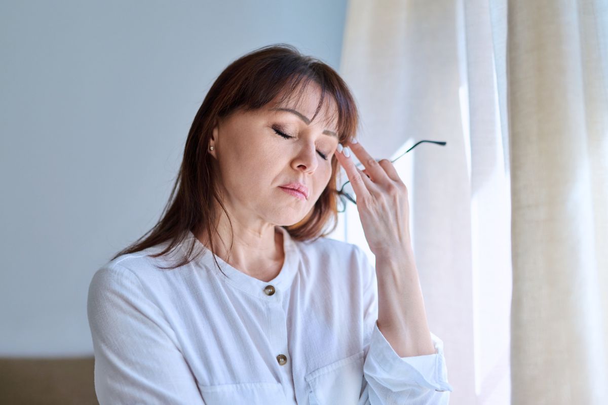 załamana kobieta 40+