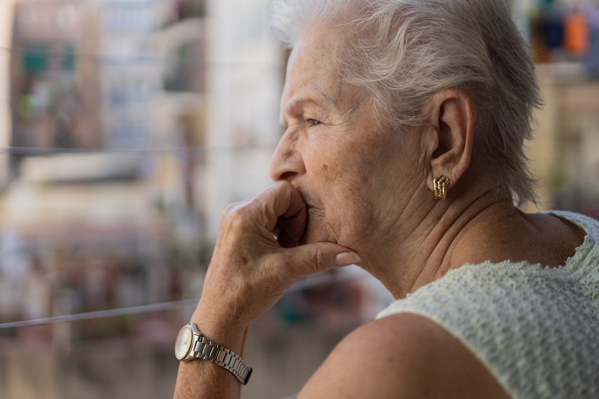 Co przynosi pecha w domu? Natychmiast pozbądź się tej rzeczy z balkonu lub tarasu