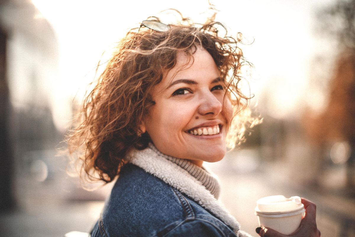 kobieta 20+ szczęśliwa