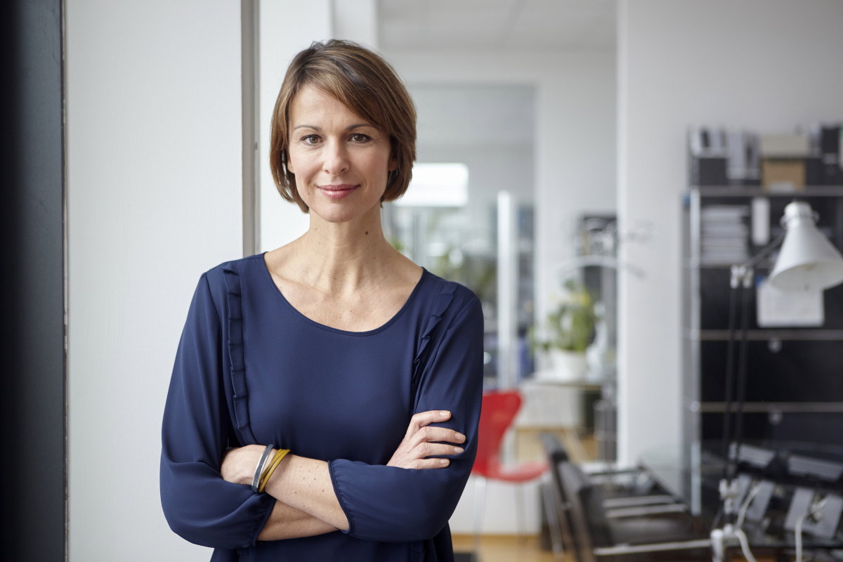 uśmiechnięta kobieta