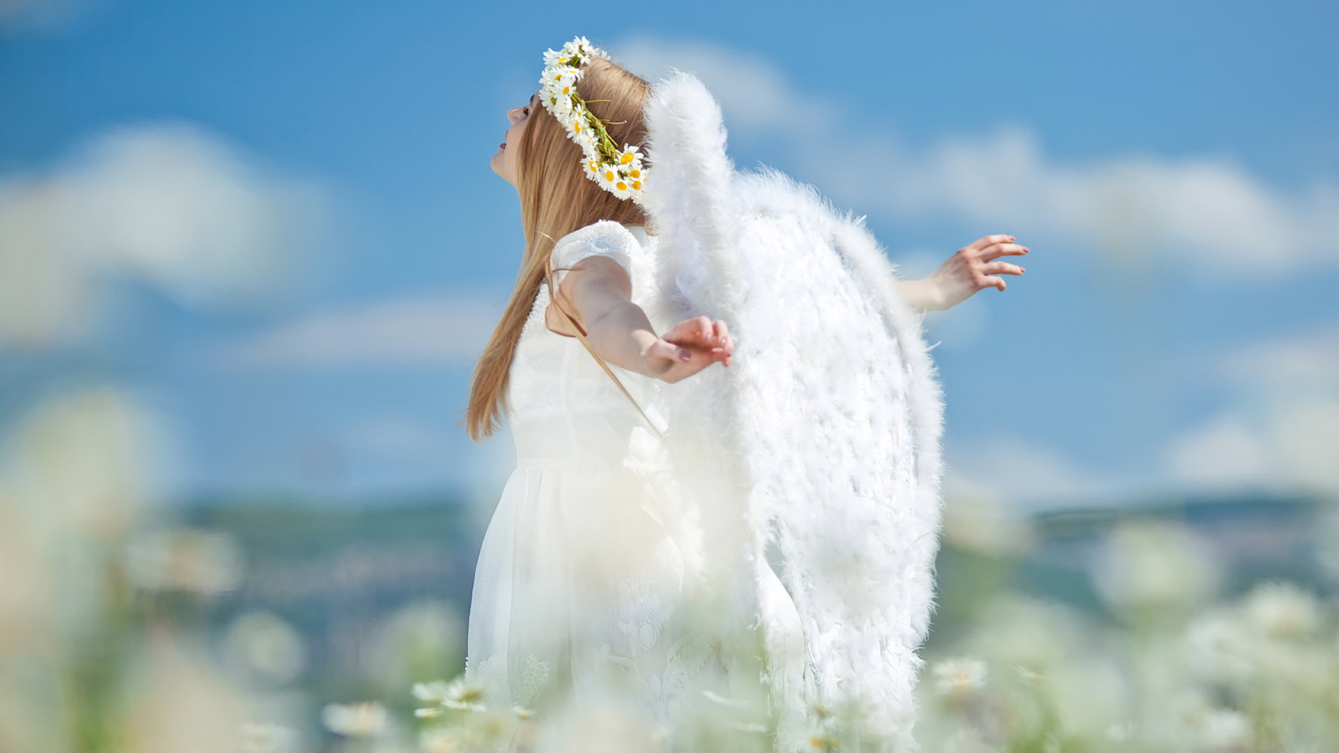 Angelologia: 15 lipca pamiętaj o tej 1 rzeczy. Dzięki temu możesz liczyć na wyjątkowe wsparcie aniołów