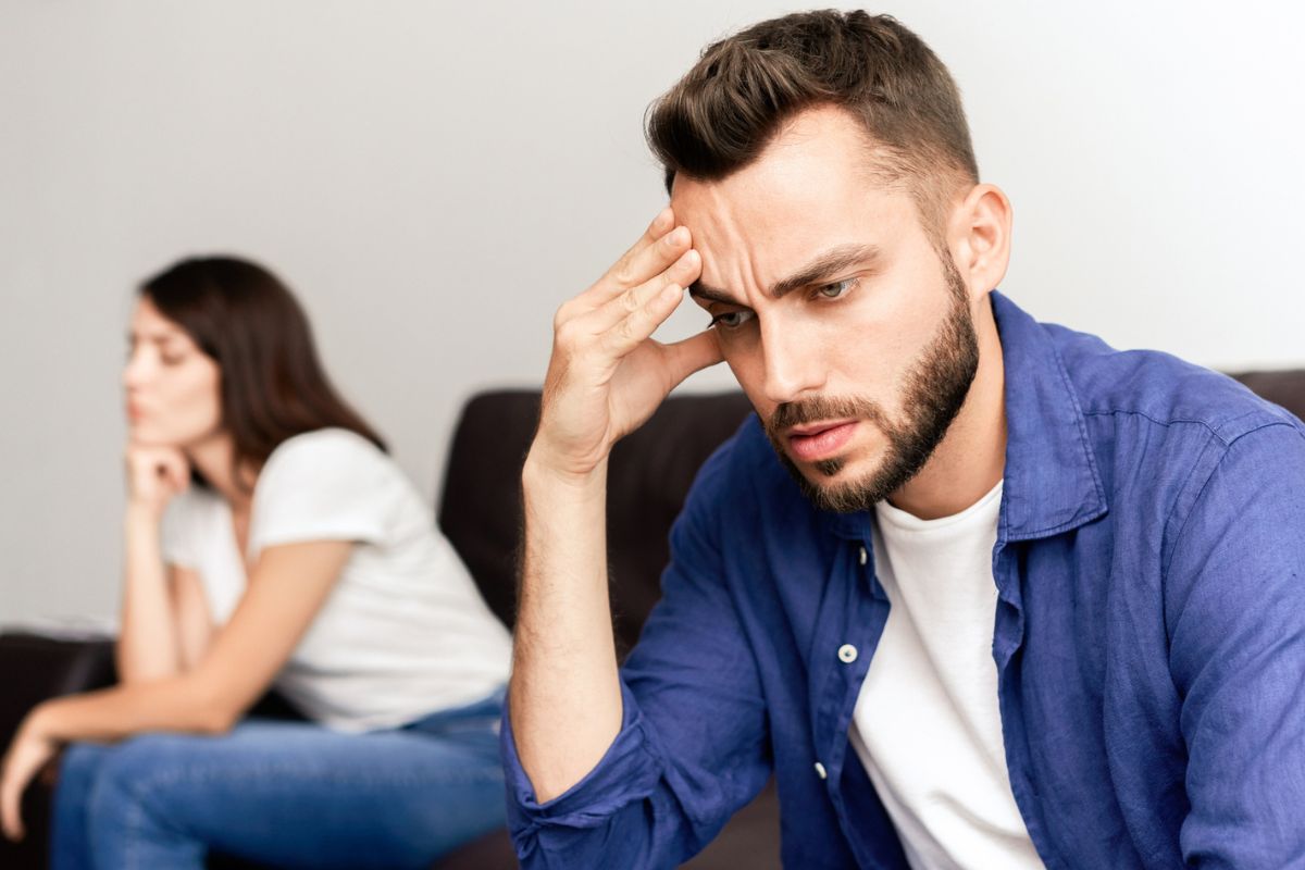 zawiedziony mężczyzna