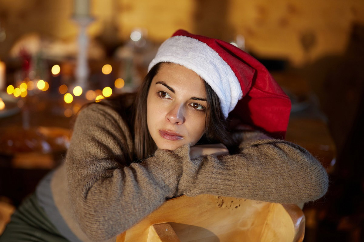 smutna kobieta w święta