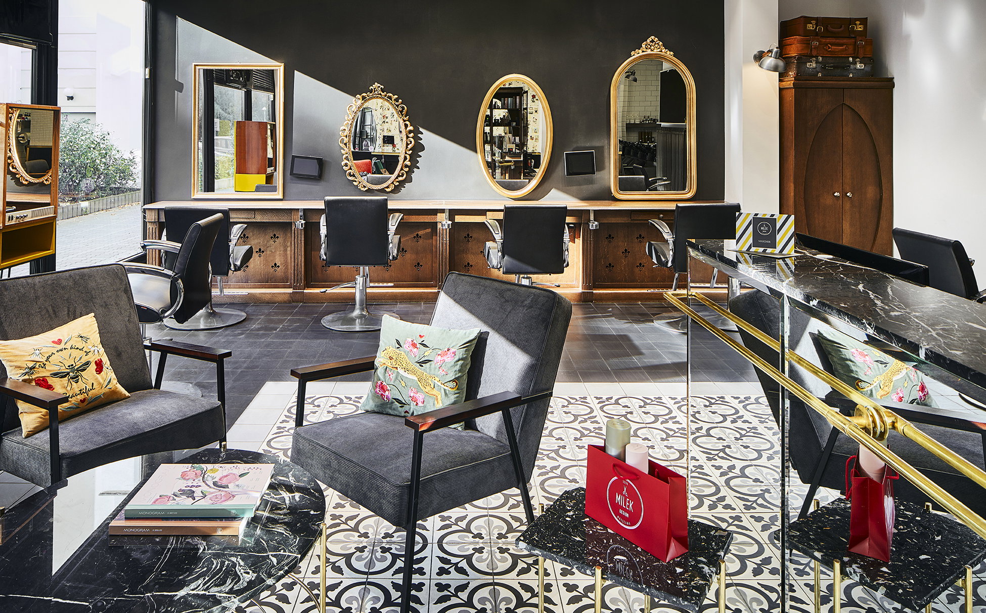 Milek_design_salon_fryzjerski_w_warszawie_hoza_