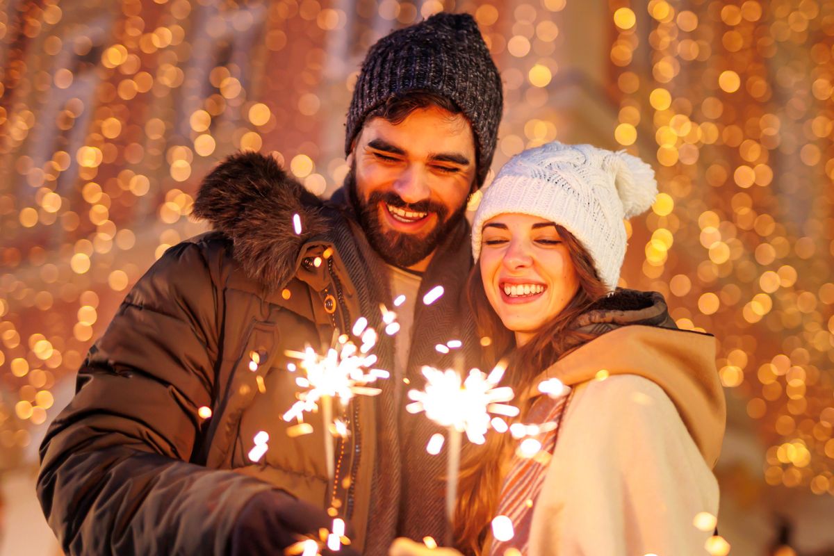 para świętująca sylwestra