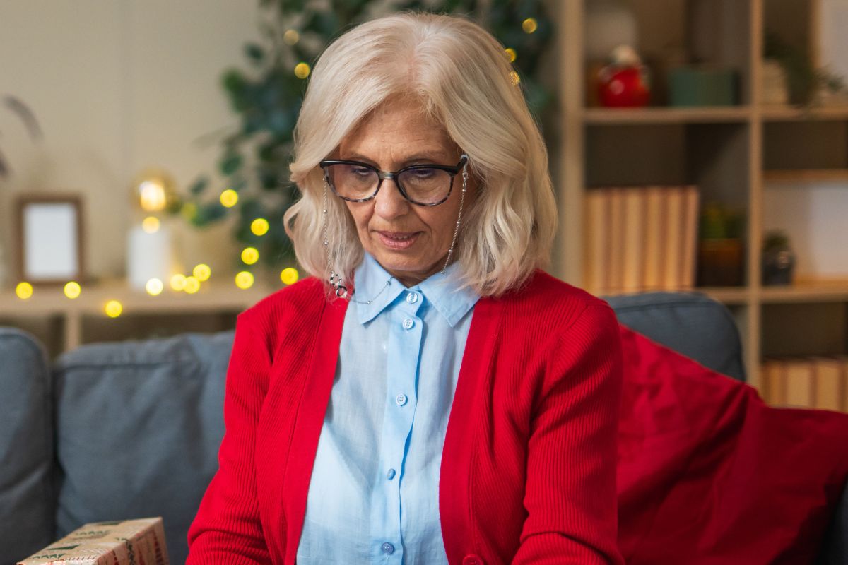 Zniesmaczona kobieta