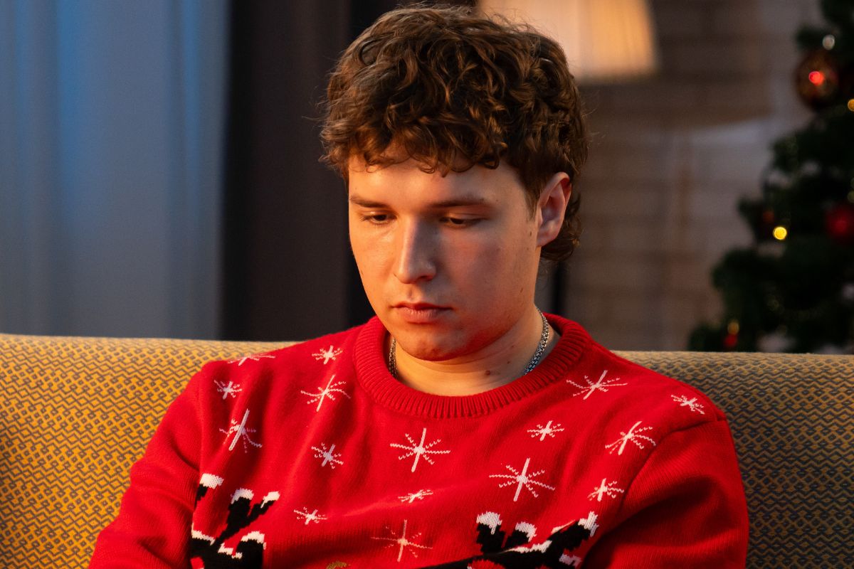 Zamyślony mężczyzna