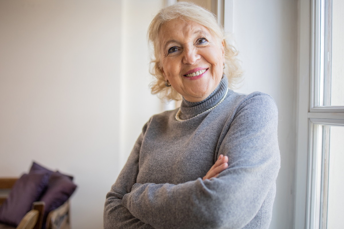 zadowolona seniorka