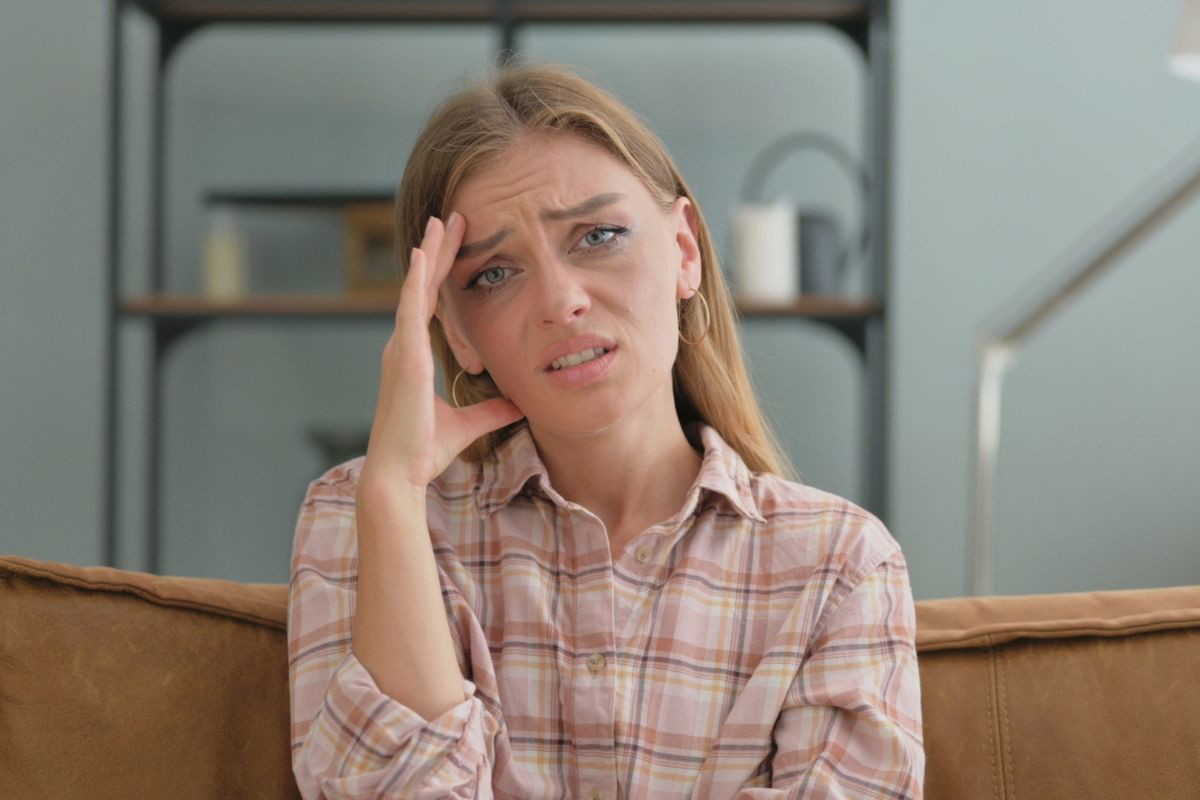 kobieta 30+ zniesmaczona