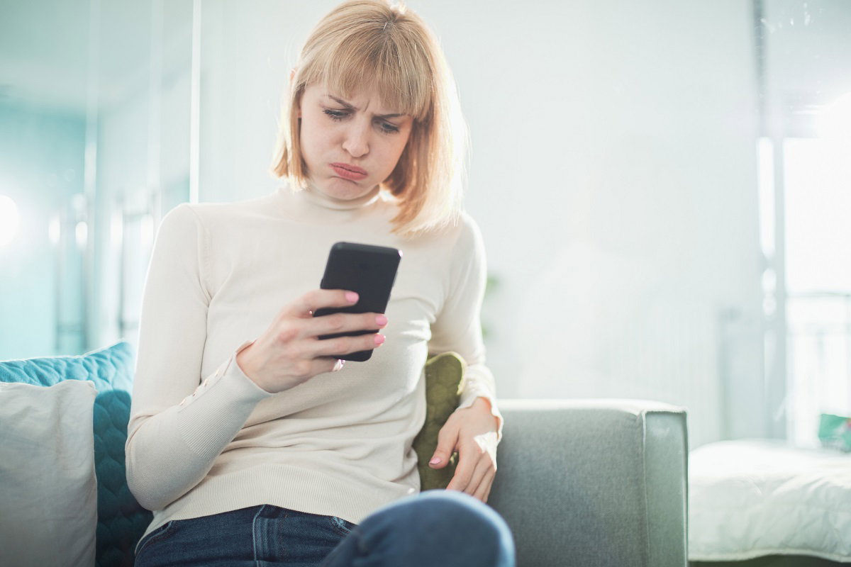 kobieta z telefonem