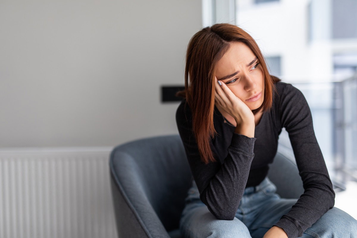 smutna kobieta