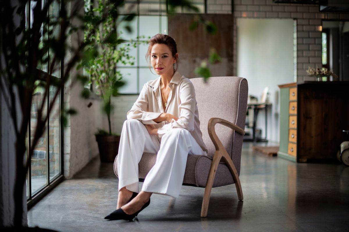 kobieta 40+ zmartwiona