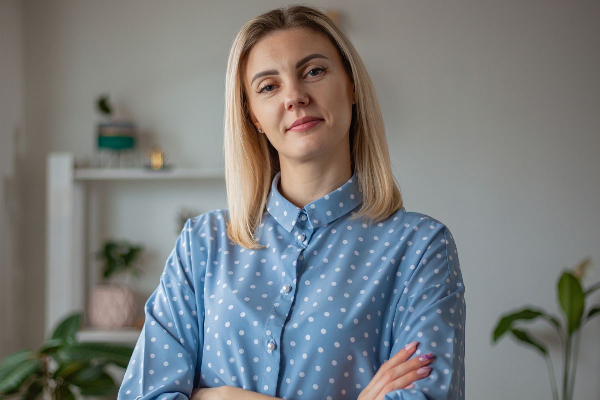 kobieta pewna siebie