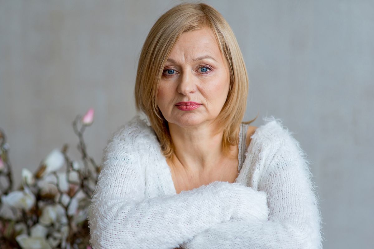 kobieta 40+ zmartwiona