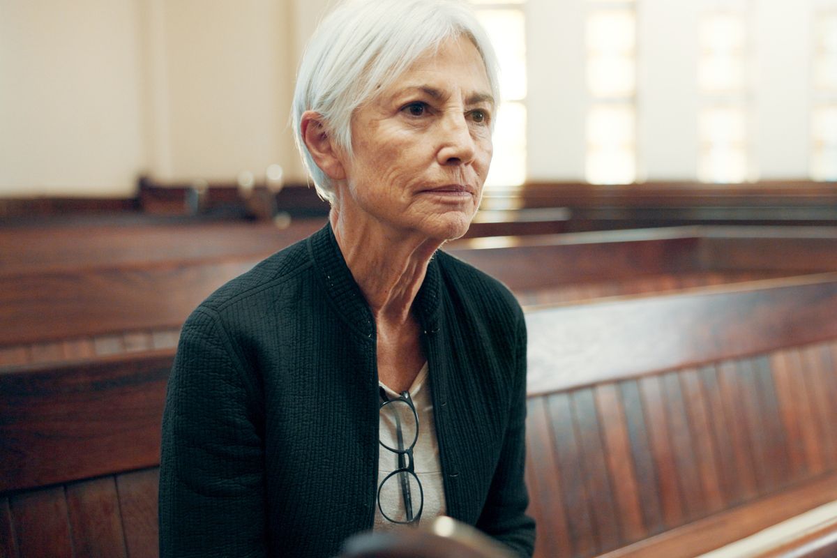 Kobieta w kościele